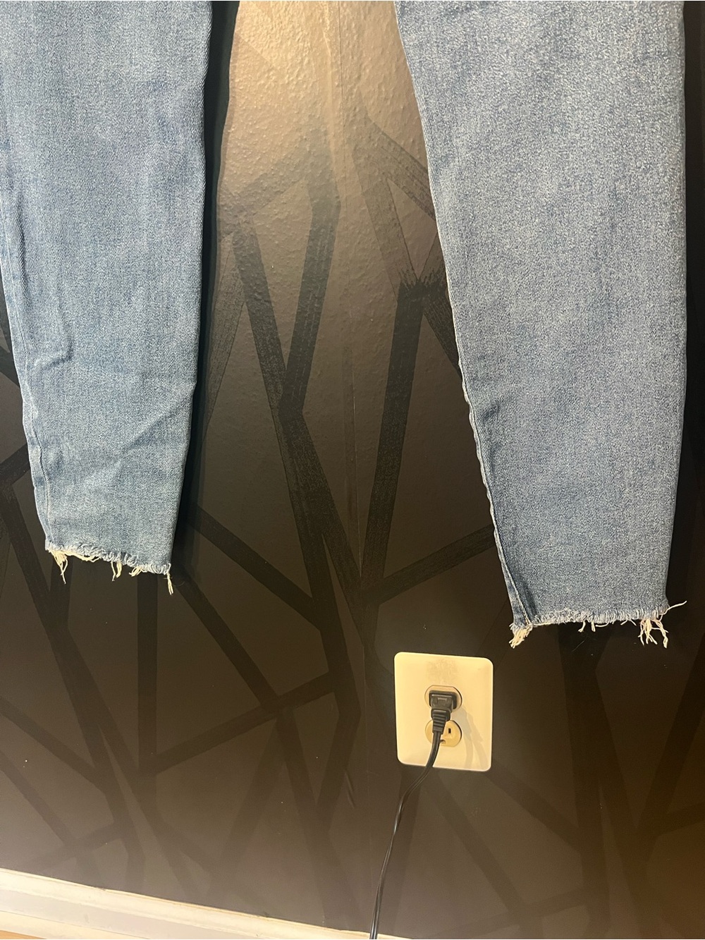 Good American good legs stretchy jeans - Picture 6 of 8
